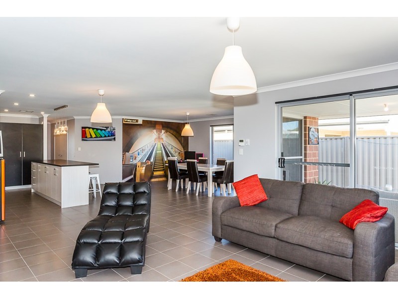 26 Geographe Bay Pass, Secret Harbour WA 6173