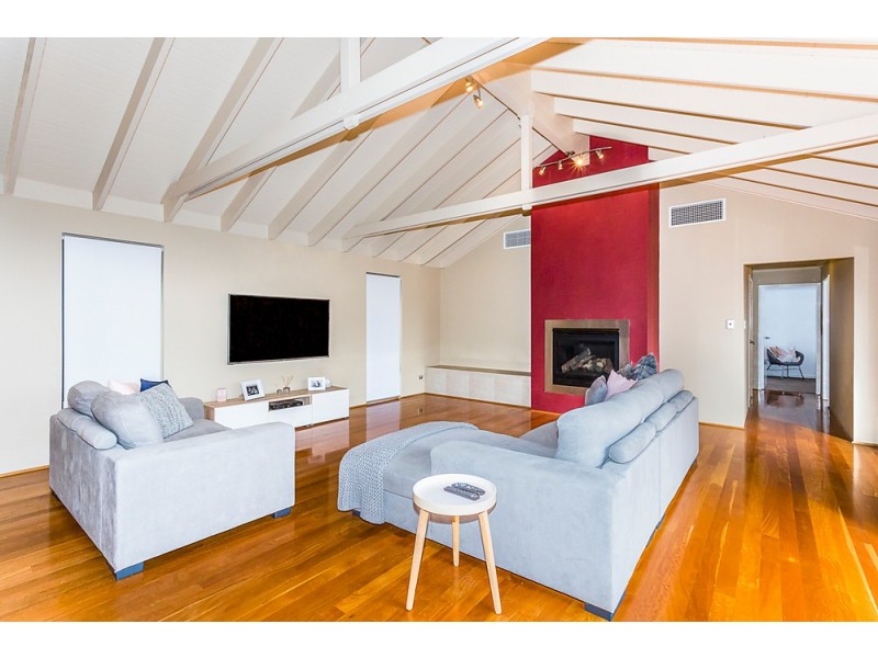 12 Anvils Circle, Secret Harbour WA 6173