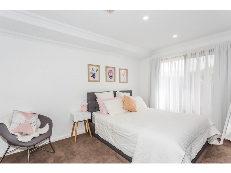 12 Anvils Circle, Secret Harbour WA 6173