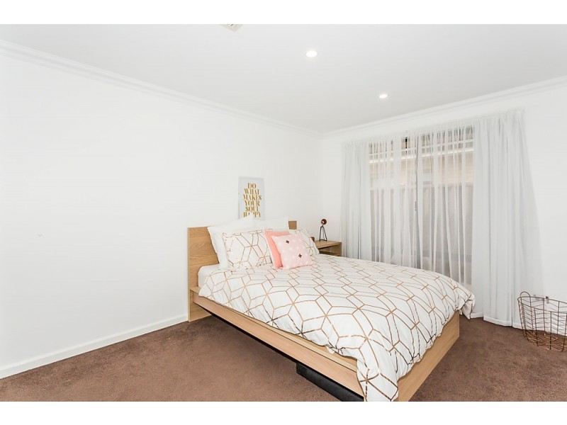 12 Anvils Circle, Secret Harbour WA 6173