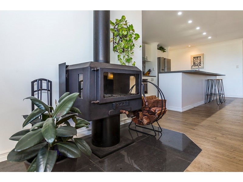 1 Bertholet Rise, Secret Harbour WA 6173