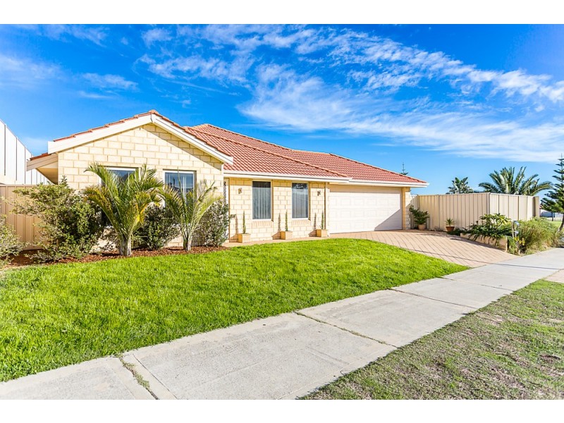 1 Bertholet Rise, Secret Harbour WA 6173