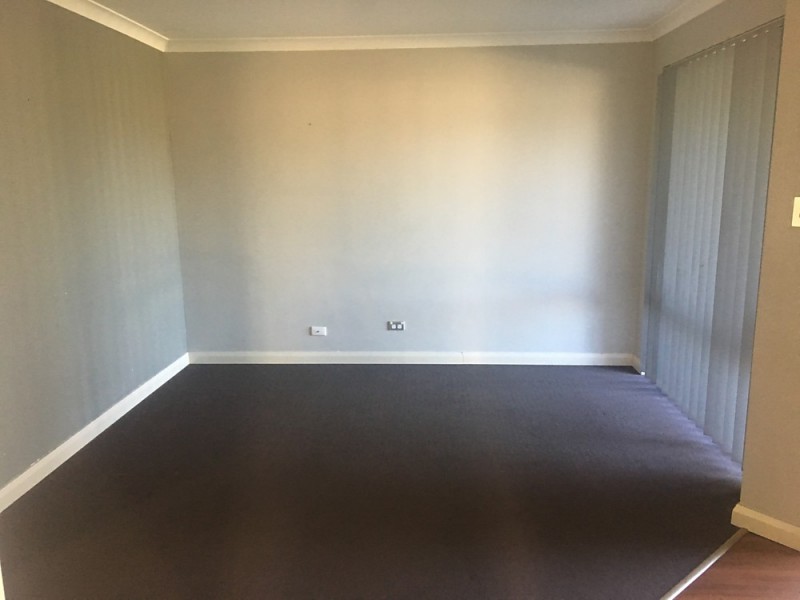 8 McKenzie Corner, Bertram WA 6167