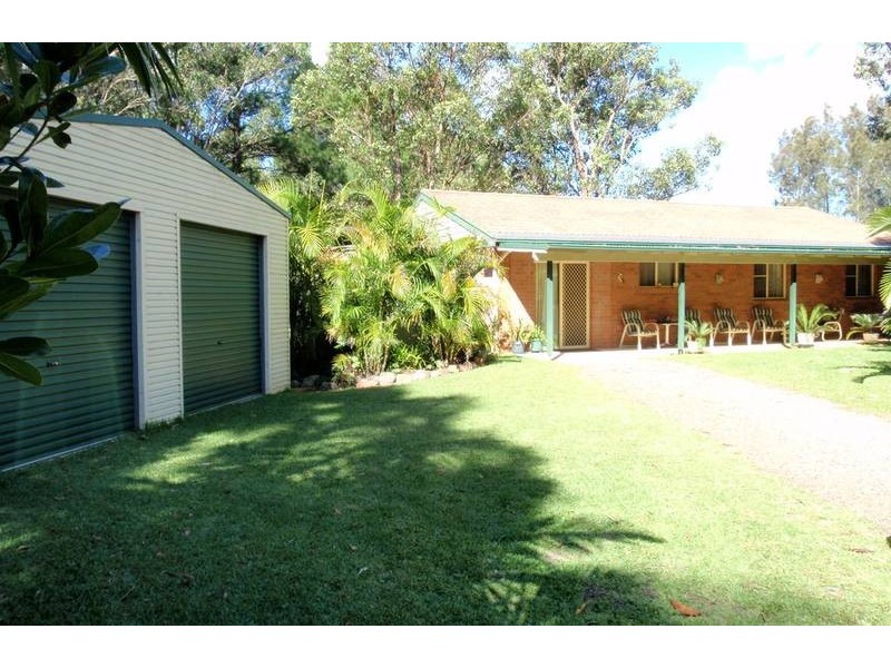 138 Rookes Rd, Salt Ash NSW 2318