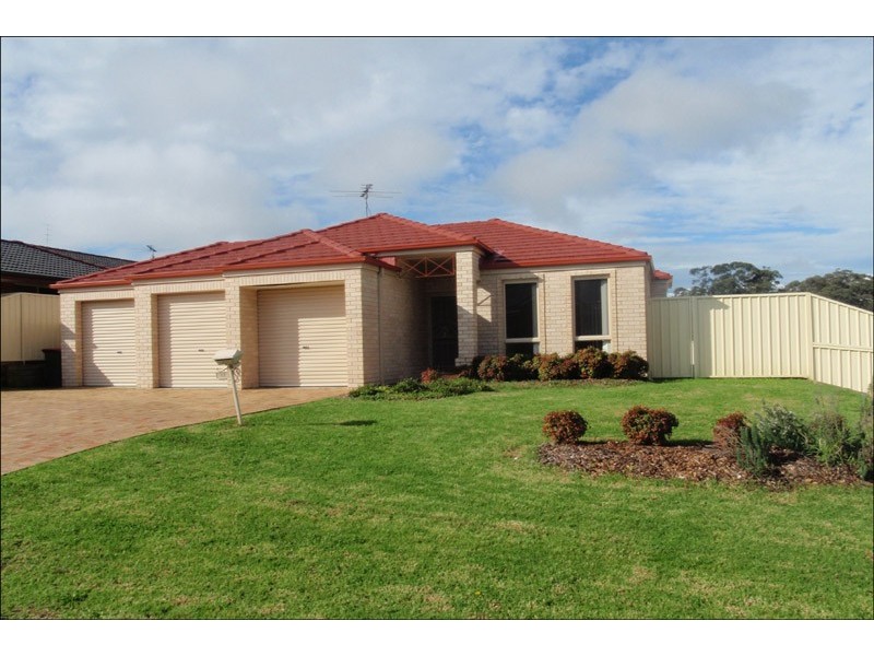 17 Wirreanda Road, Medowie NSW 2318