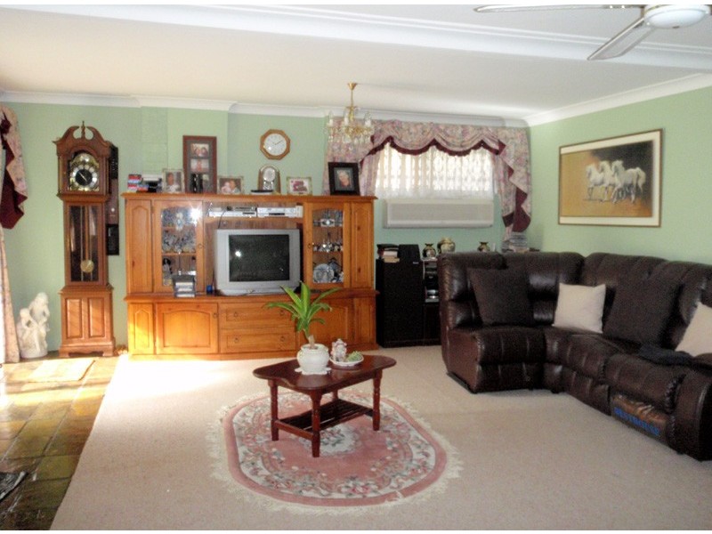 91 James Rd, Medowie NSW 2318