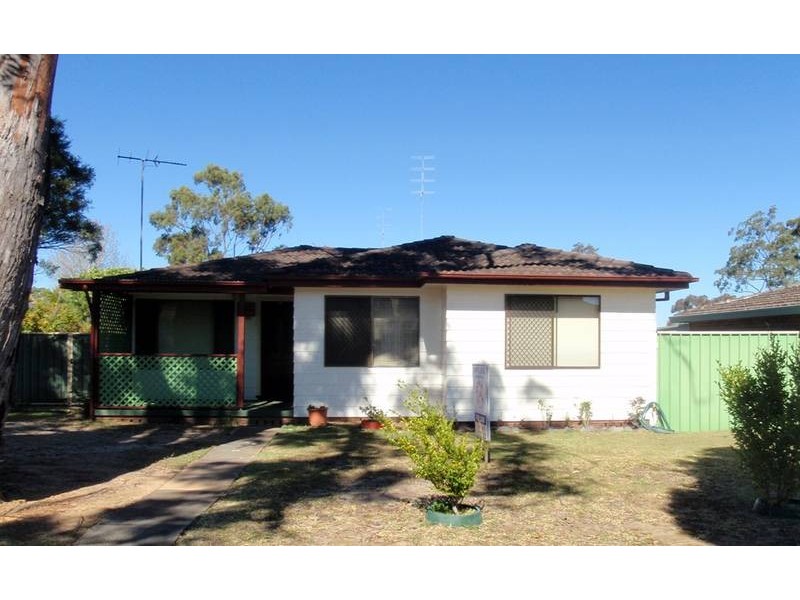 46 Silverwattle Dr, Medowie NSW 2318