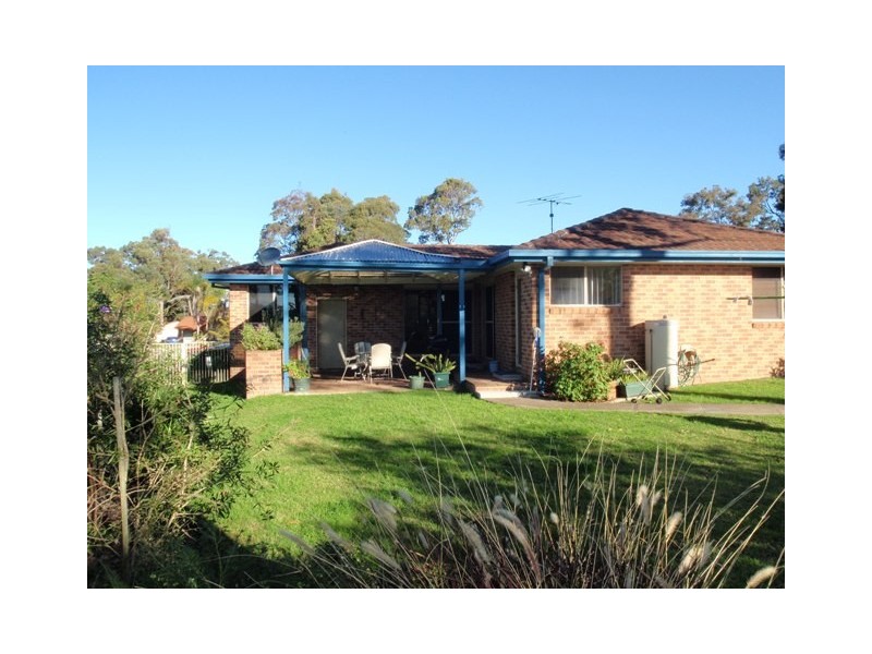 13 Rosewood Drive, Medowie NSW 2318