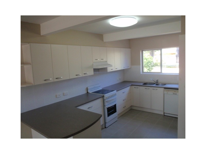 78 Clemenceau Crescent, Tanilba Bay NSW 2319