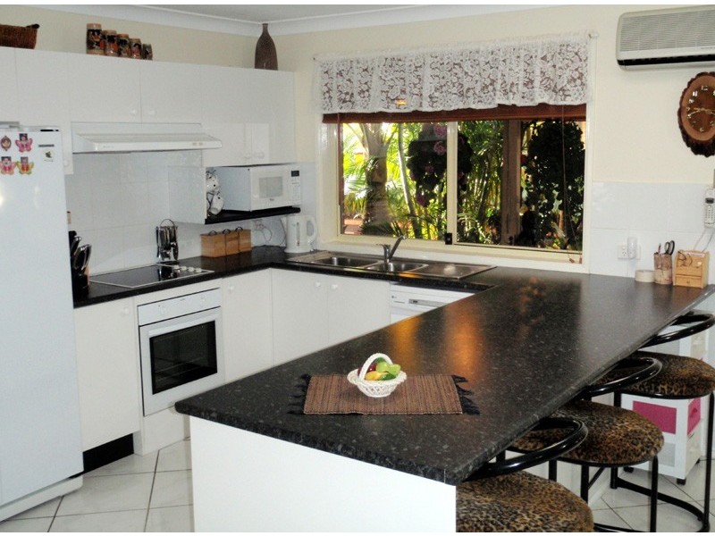 77 Federation Dr, Medowie NSW 2318