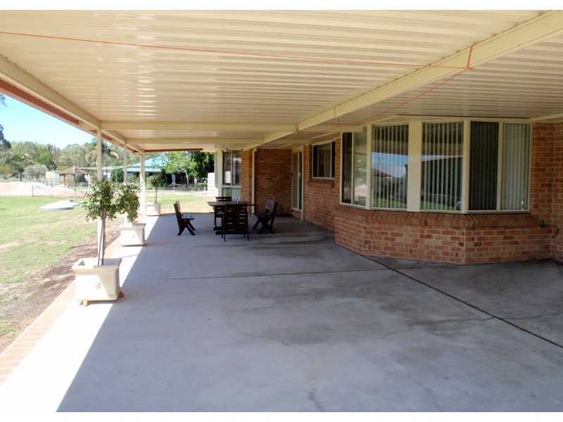 7 David Drive, Salt Ash NSW 2318