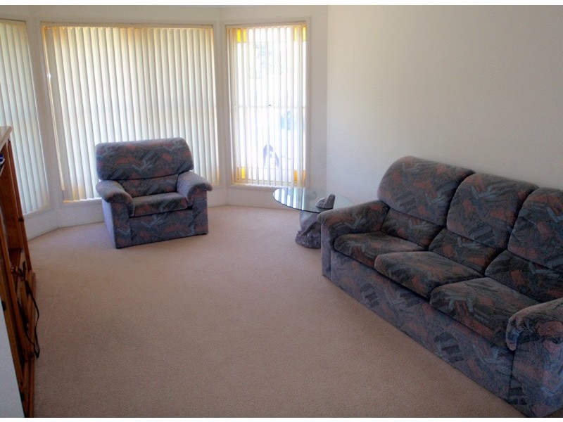 7 David Drive, Salt Ash NSW 2318