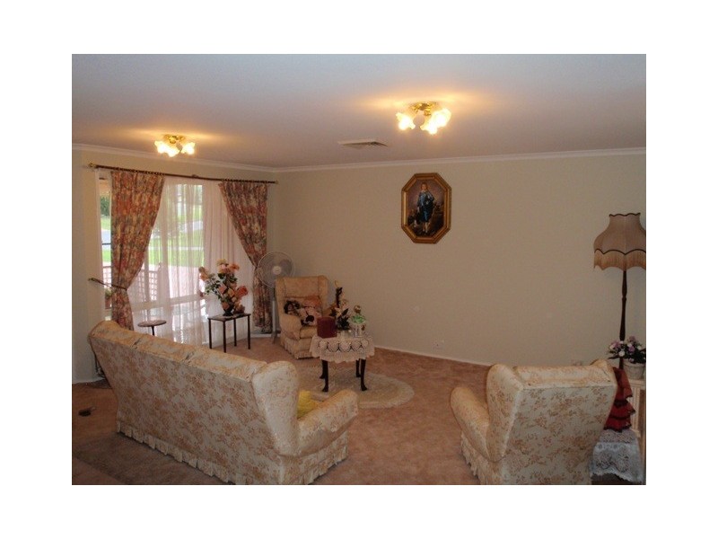 7 Ingra Close, Medowie NSW 2318