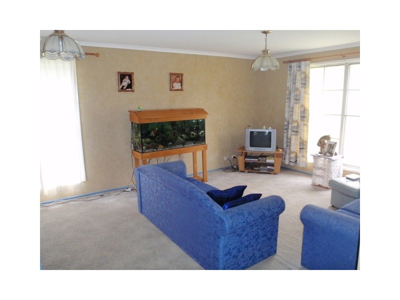 1 Coolabah Rd, Medowie NSW 2318