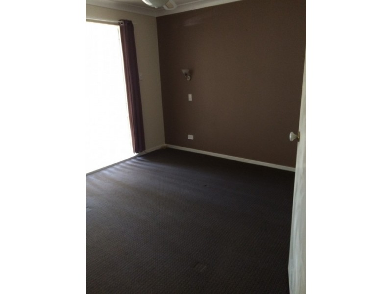 6 Barringum Close, Medowie NSW 2318