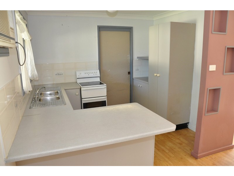 8 Laurina St, Medowie NSW 2318