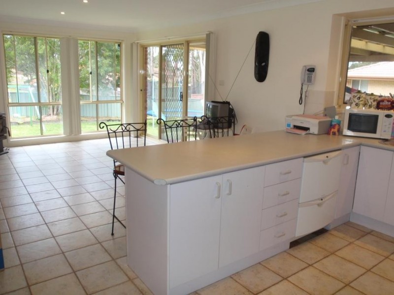 11 Geebung Close, Medowie NSW 2318