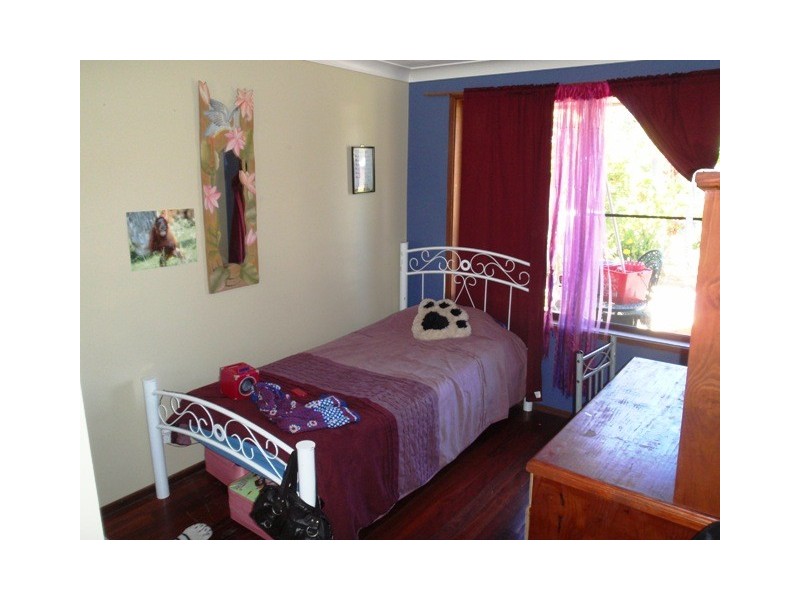 24 Strathmore Road, Mallabula NSW 2319