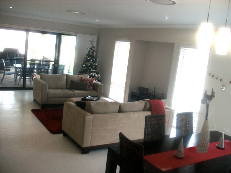 17 Oakmont Avenue, Medowie NSW 2318