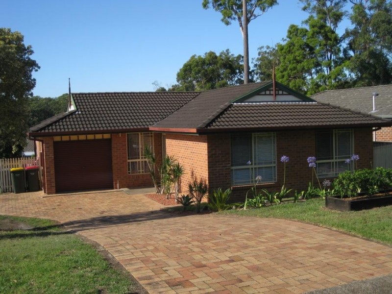18 Redman Road, Medowie NSW 2318