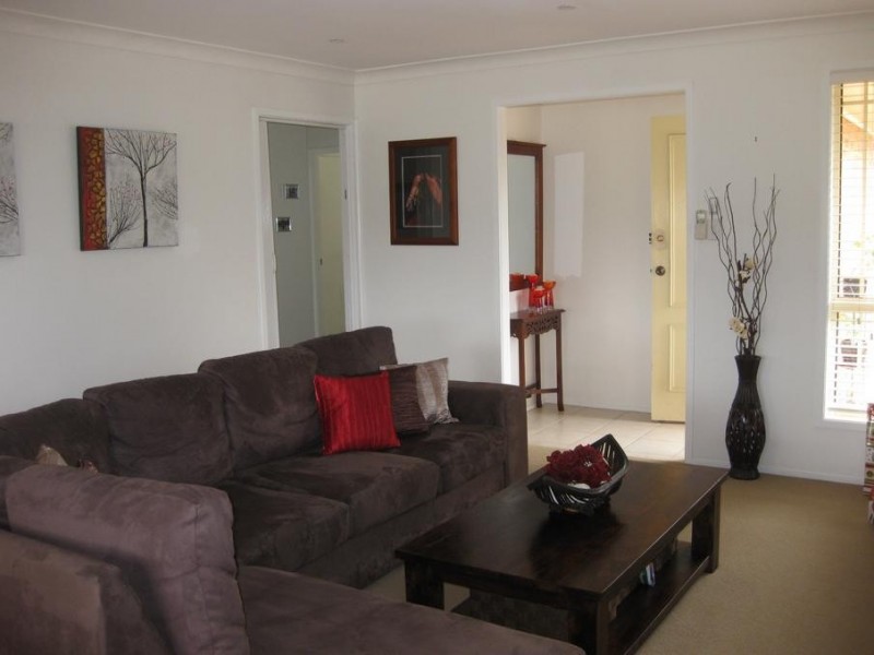 18 Redman Road, Medowie NSW 2318