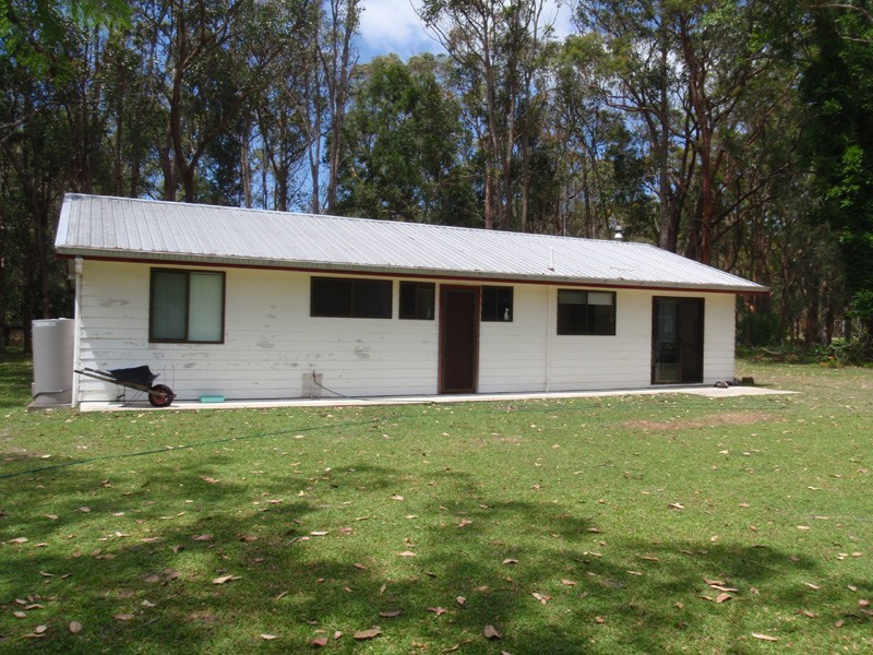 25 Shady Ave, Salt Ash NSW 2318