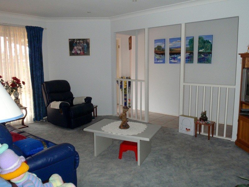 53 Kindlebark Dr, Medowie NSW 2318