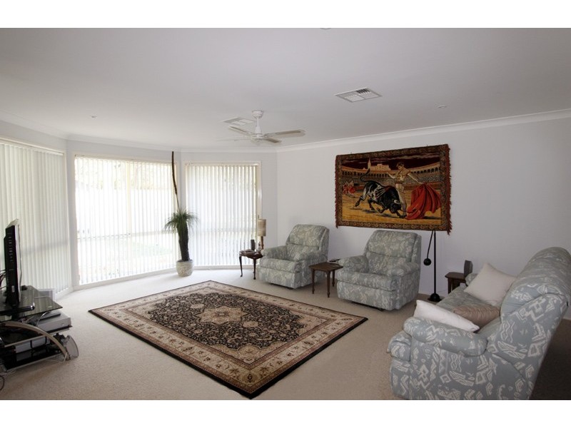 9 Waropara Road, Medowie NSW 2318