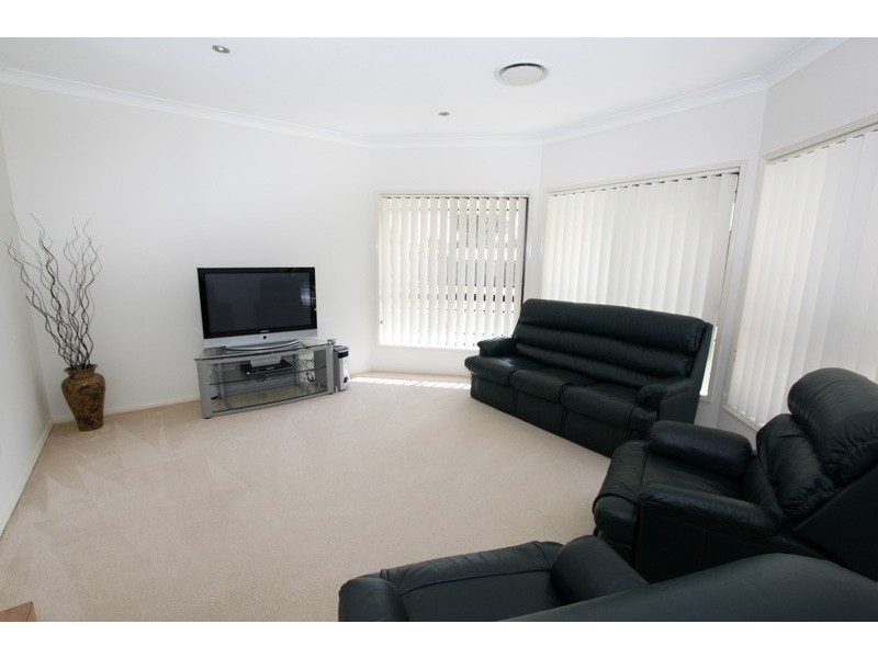 8 Geebung Close, Medowie NSW 2318