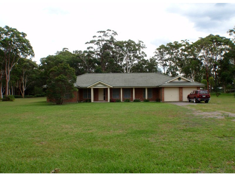 18 Mahogany Place, Medowie NSW 2318