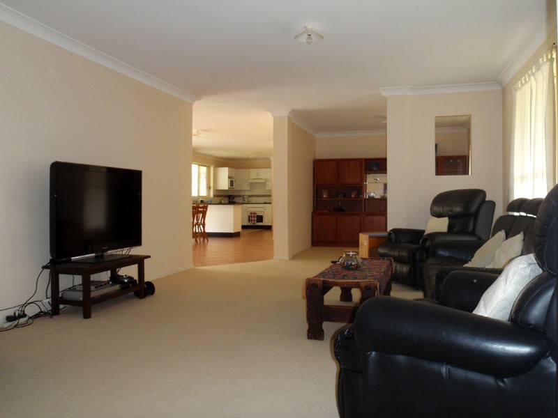 18 Mahogany Place, Medowie NSW 2318