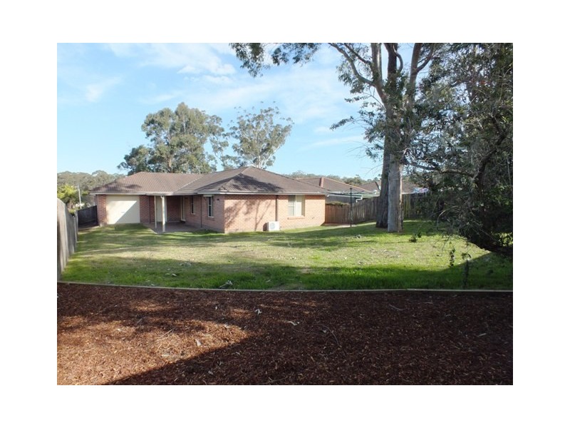 15 Creighton DRIVE, Medowie NSW 2318