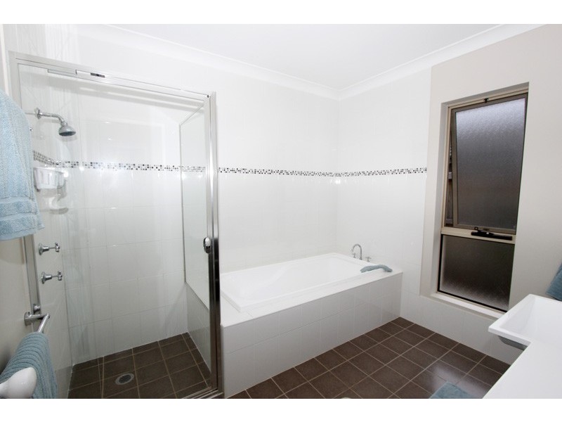 62 South Street, Medowie NSW 2318