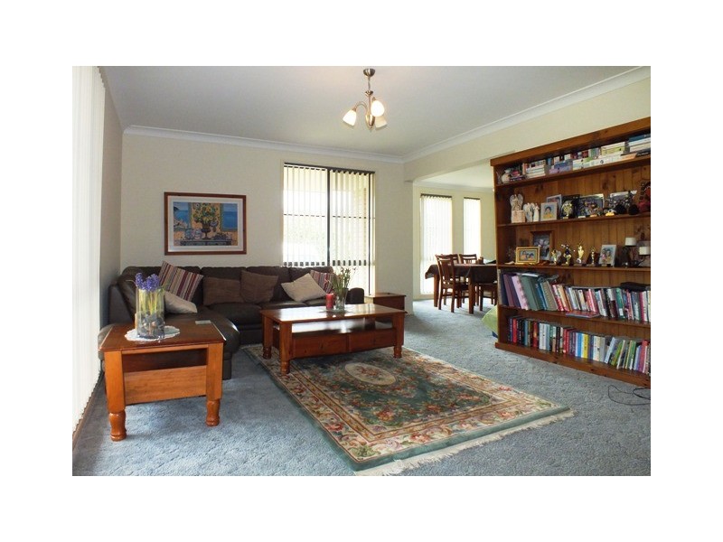 1 Pamelia Close, Medowie NSW 2318