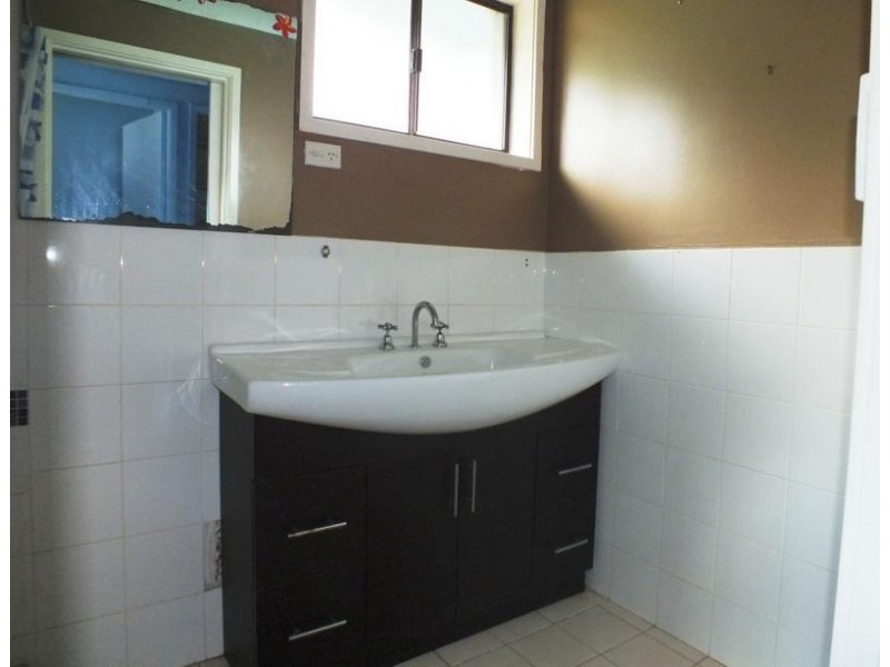 48 Avenue Of The Allies, Tanilba Bay NSW 2319