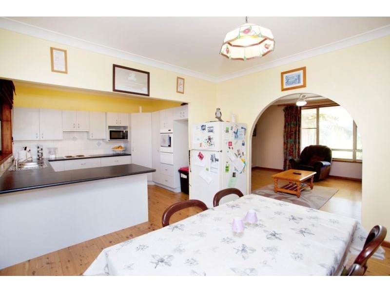 14 Brushbox Avenue, Medowie NSW 2318