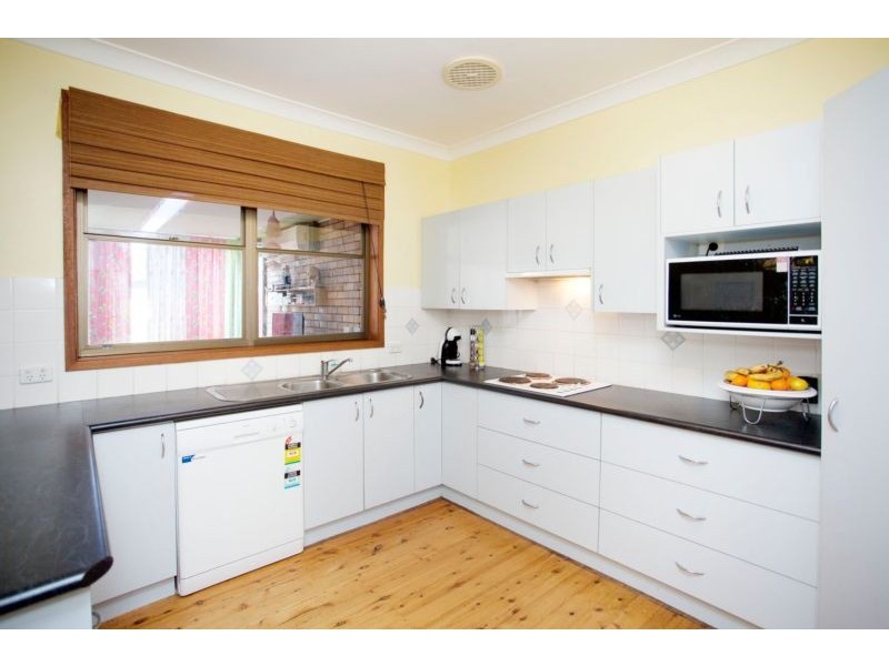 14 Brushbox Avenue, Medowie NSW 2318