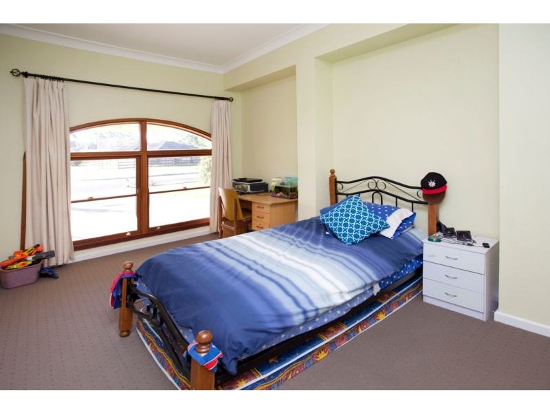 14 Brushbox Avenue, Medowie NSW 2318