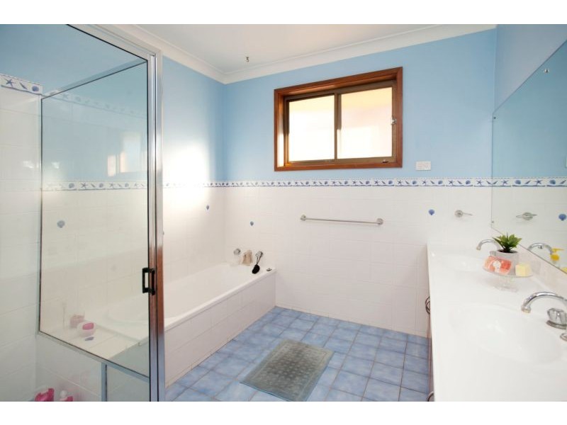 14 Brushbox Avenue, Medowie NSW 2318