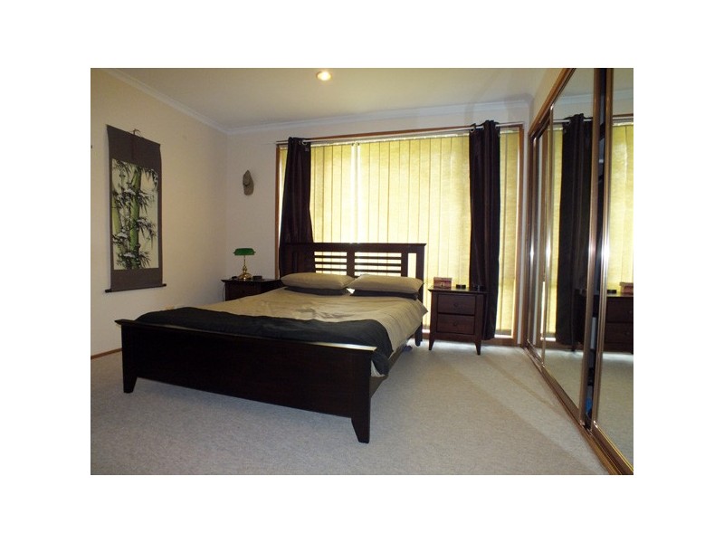 30 Redman Rd, Medowie NSW 2318