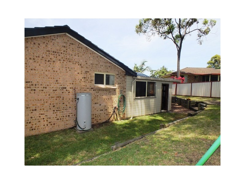 17 Rosewood Drive, Medowie NSW 2318