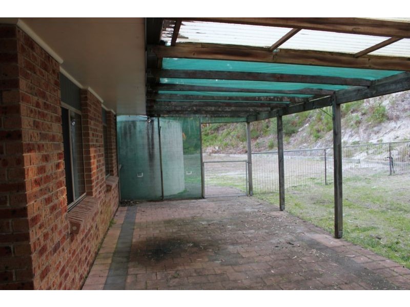 2972 Nelson Bay Road, Salt Ash NSW 2318