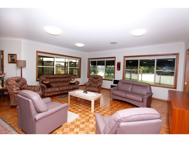 105 South Street, Medowie NSW 2318