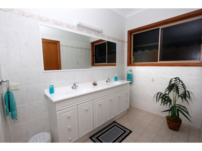 105 South Street, Medowie NSW 2318