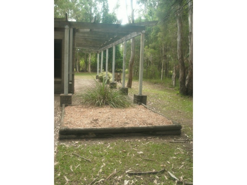 37 Lewis Drive, Medowie NSW 2318