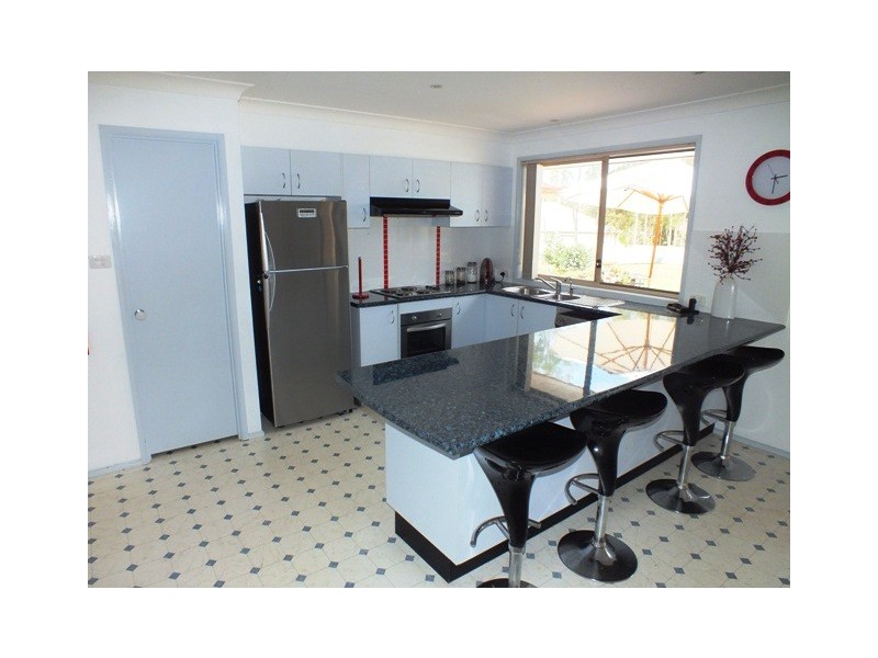 13 Osprey Circuit, Medowie NSW 2318