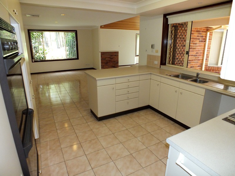 7 Joanne Close, Medowie NSW 2318