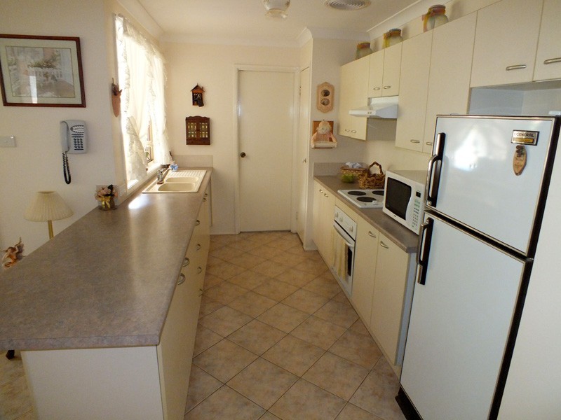 60 Rosewood Dr, Medowie NSW 2318