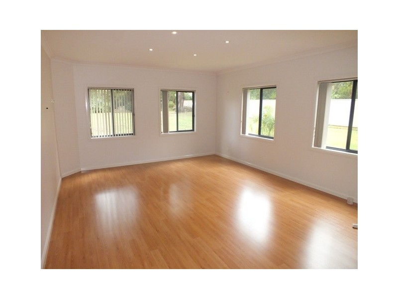 81 South Street, Medowie NSW 2318