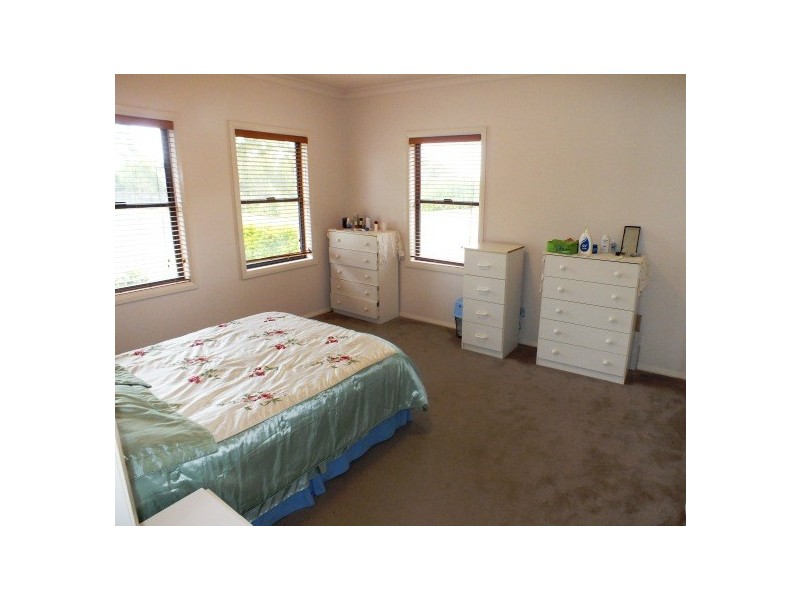 81 South Street, Medowie NSW 2318